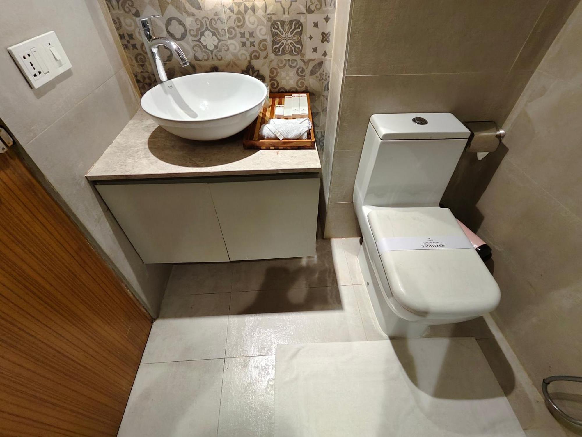 Hotel Nandini Dhaka Ngoại thất bức ảnh
