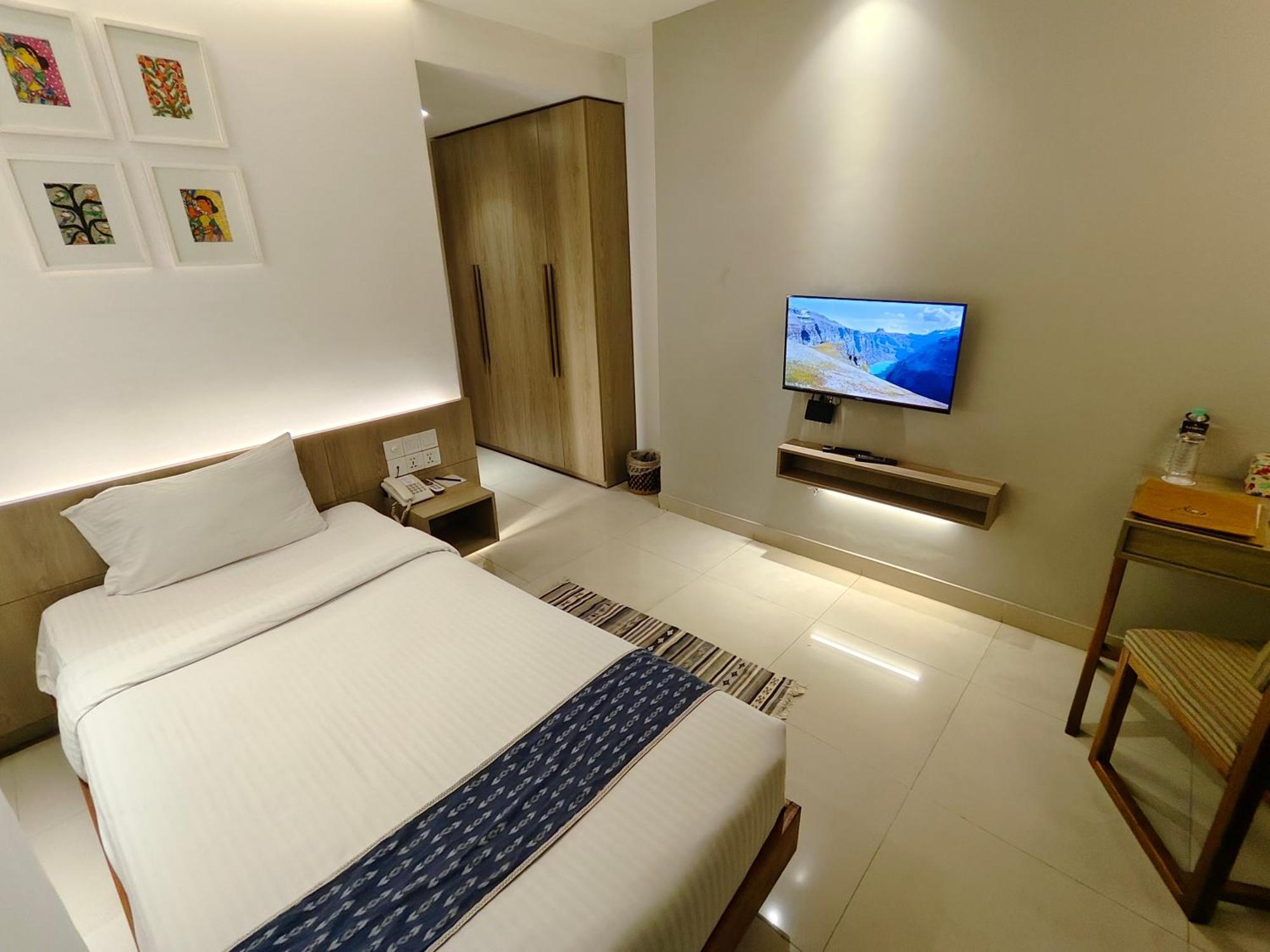 Hotel Nandini Dhaka Ngoại thất bức ảnh